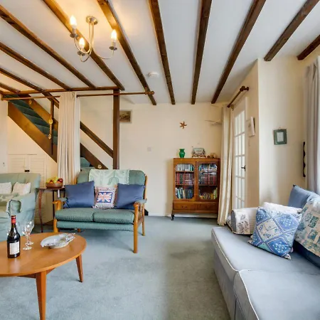 Holiday home The Moorings